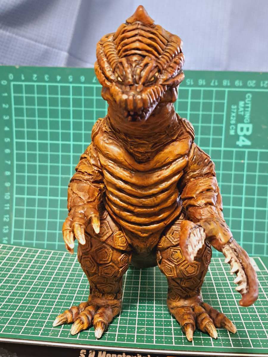 Yahoo!オークション - バンダイ ウルトラ怪獣シリーズ ソフビ サラマン