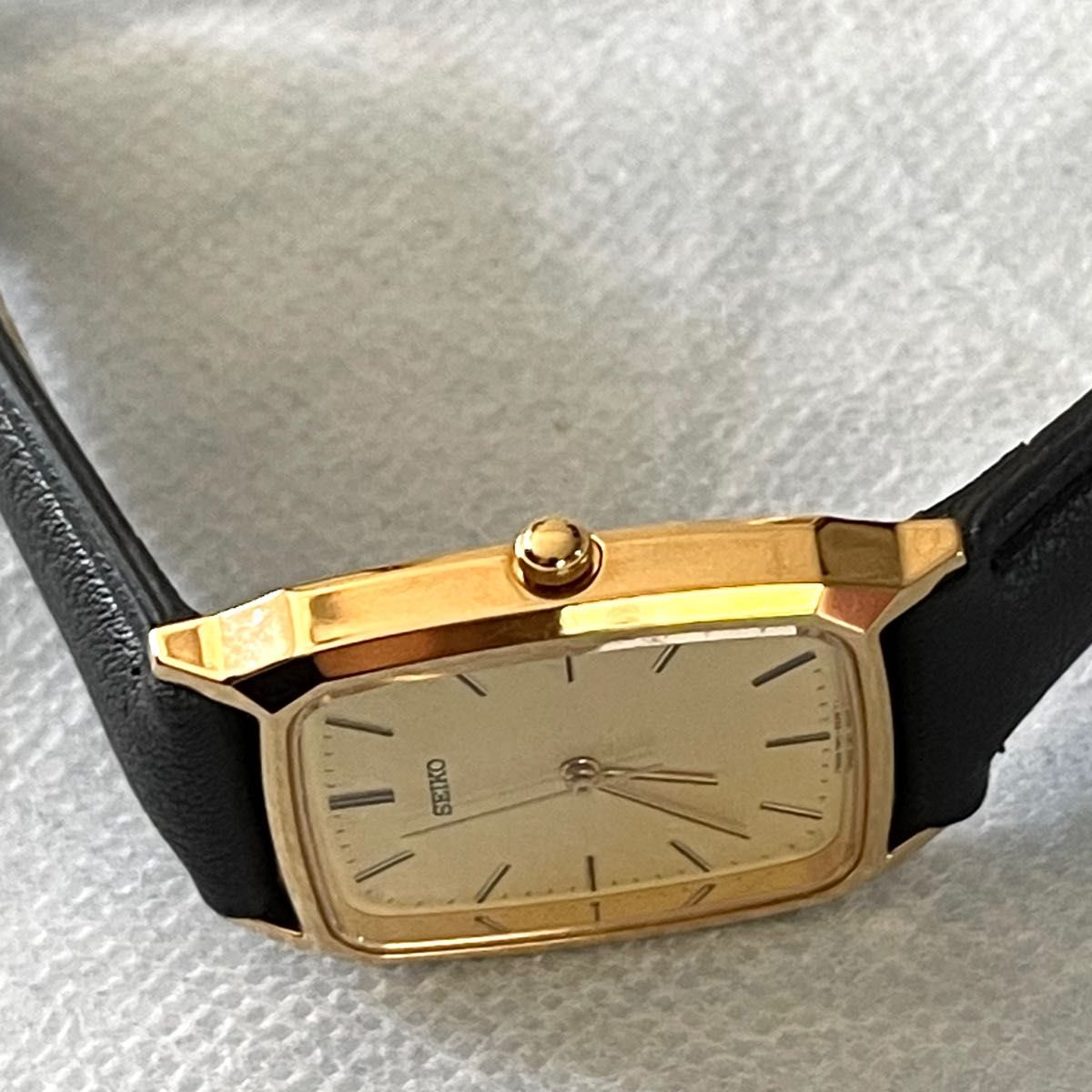 超美品 稼働 SEIKO 腕時計 メンズ ゴールド スクエア レクタンギュラー