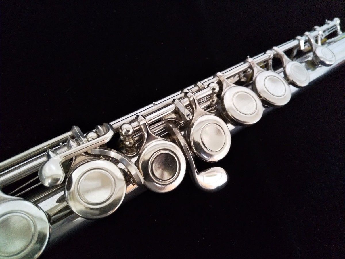 フルート 調整済 ヤマハ YFL211（Eメカ仕様） フルート 調整済 ヤマハ