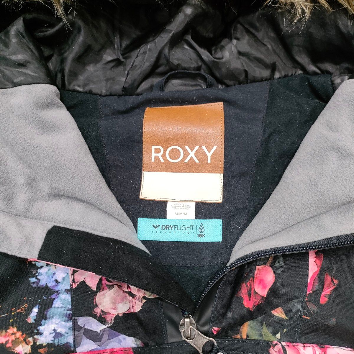 ROXY ロキシー ウィンタースポーツ スノボー スキー ウェア 花柄 M