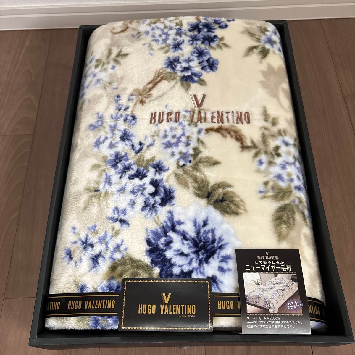 HUGO VALENTINO ニューマイヤー毛布 花柄 約140x200cm｜Yahoo!フリマ