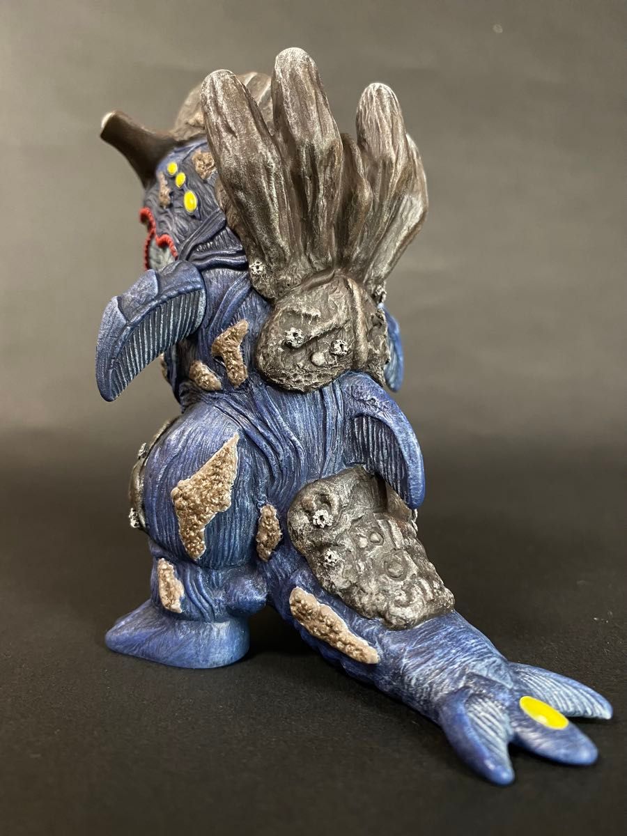 ウルトラ怪獣ソフビ リヴィジラ リペイント完成品｜Yahoo!フリマ（旧