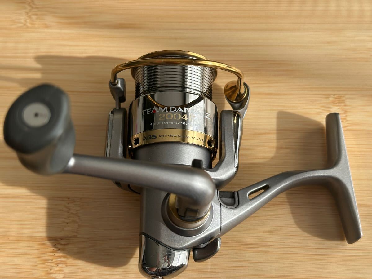ダイワ TD-Z2004CTEAM DAIWA スピニングリール TD-Z 2004C ダイワ