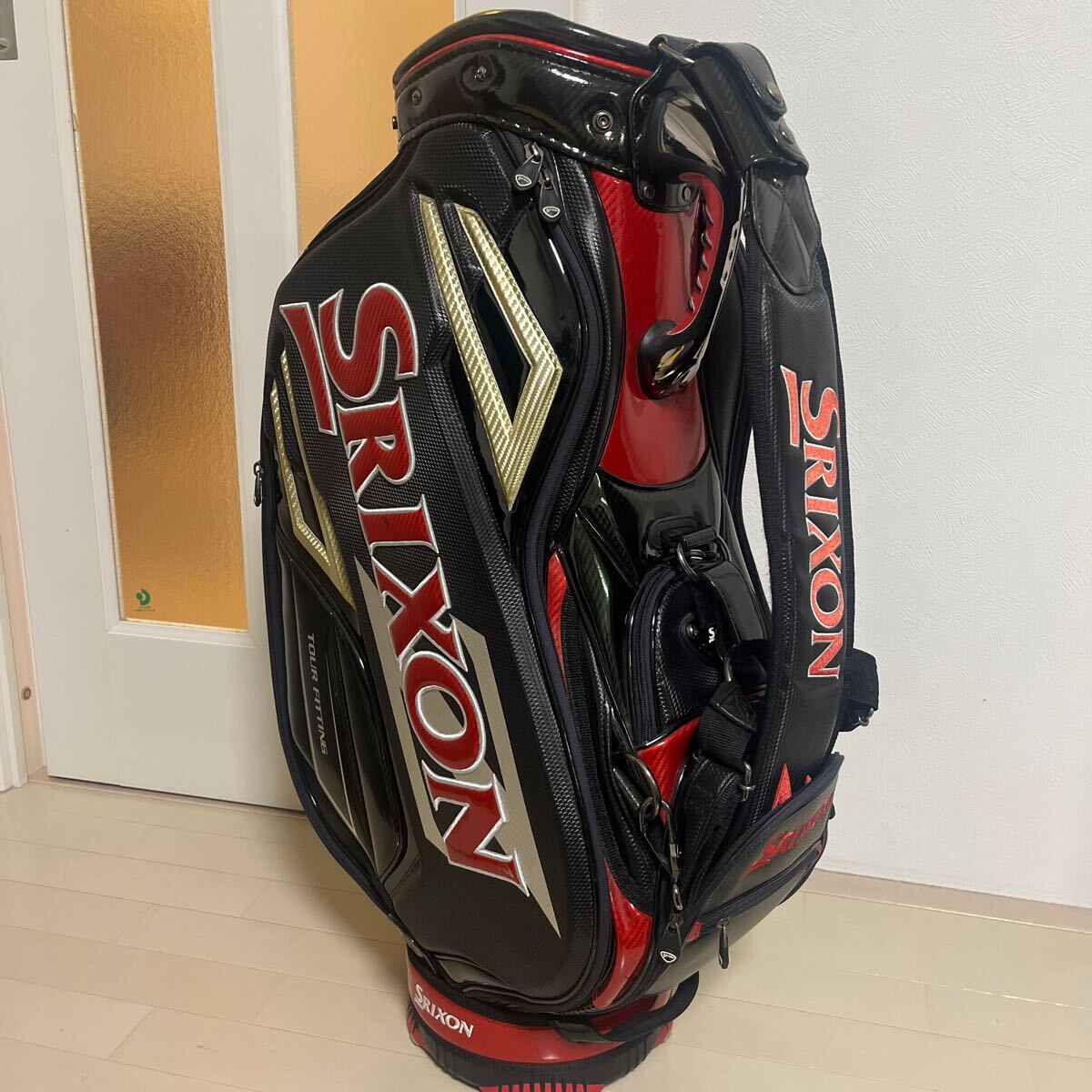Srixon 赤 3点式ツアープロモデルキャディバッグ 合成皮革 【公式通販】