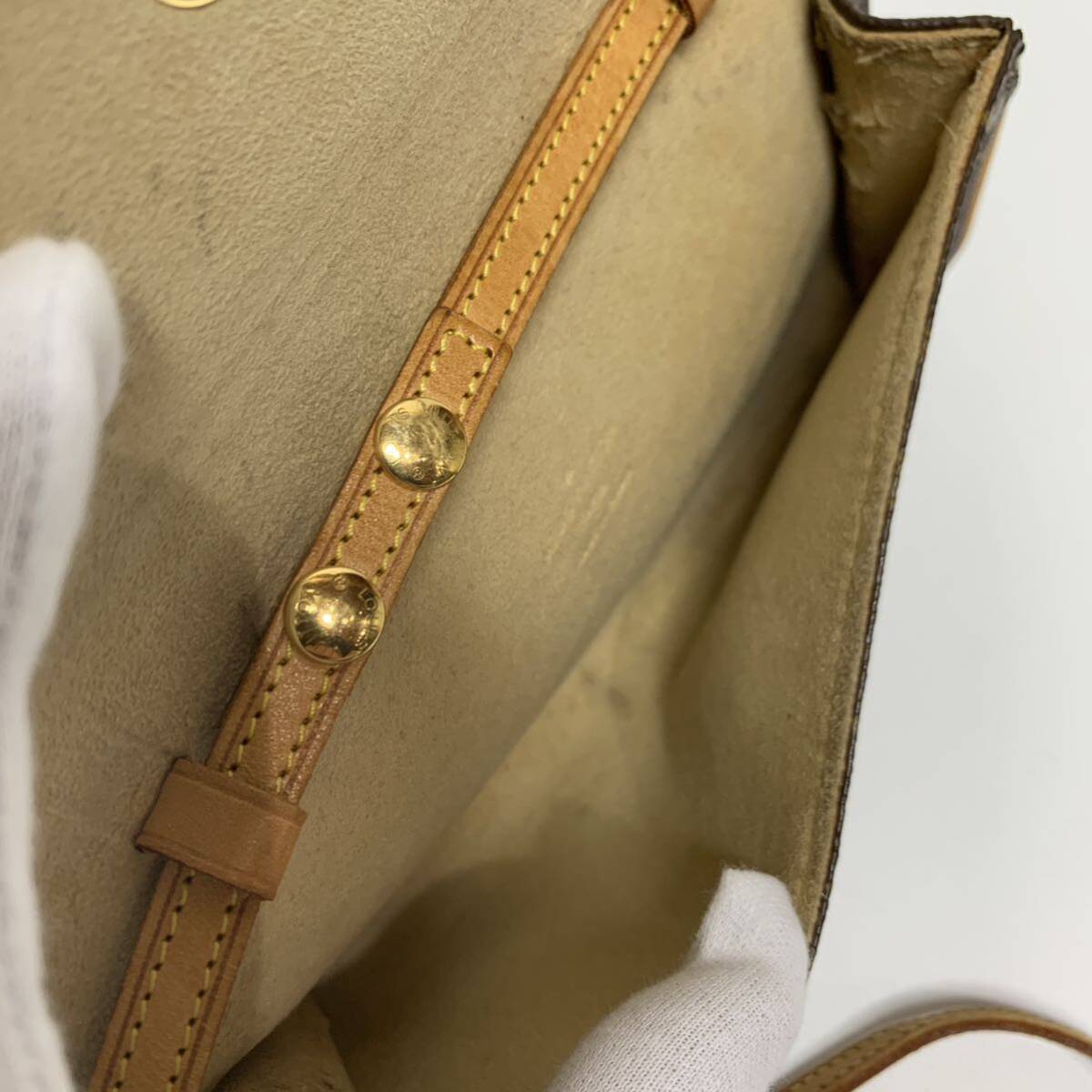 LOUIS VUITTON ルイヴィトン モノグラム ポシェットツインGM