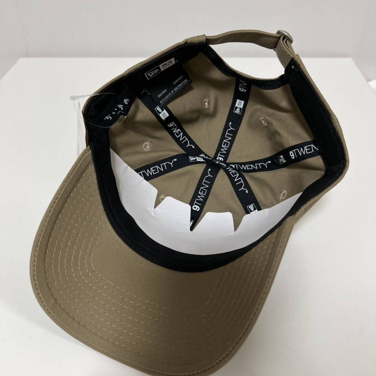 NEW ERA 9TWENTY ニューエラ ちいかわ コラボ キャップ ギター カーキ