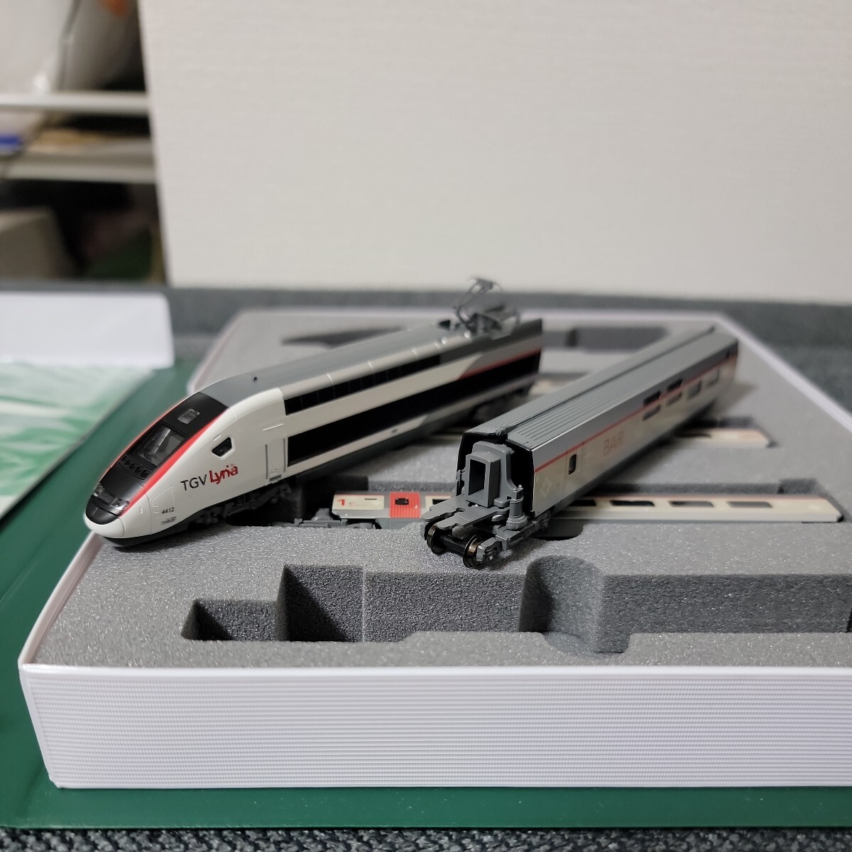 Yahoo!オークション - KATO TGV Lyria 10両セット 10-1325