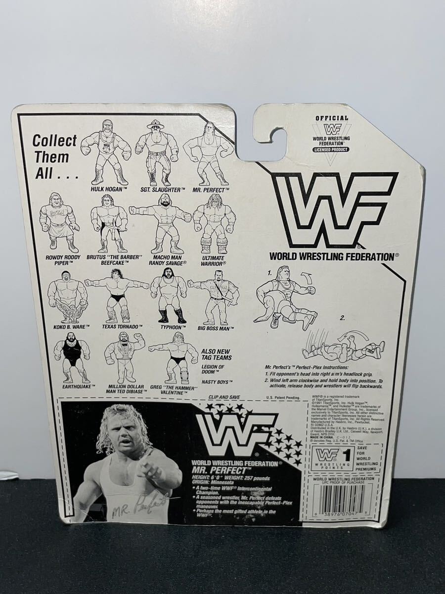 WWF 希少 HASBRO カート・ヘニング フィギュア バズブロ WWE ミスター