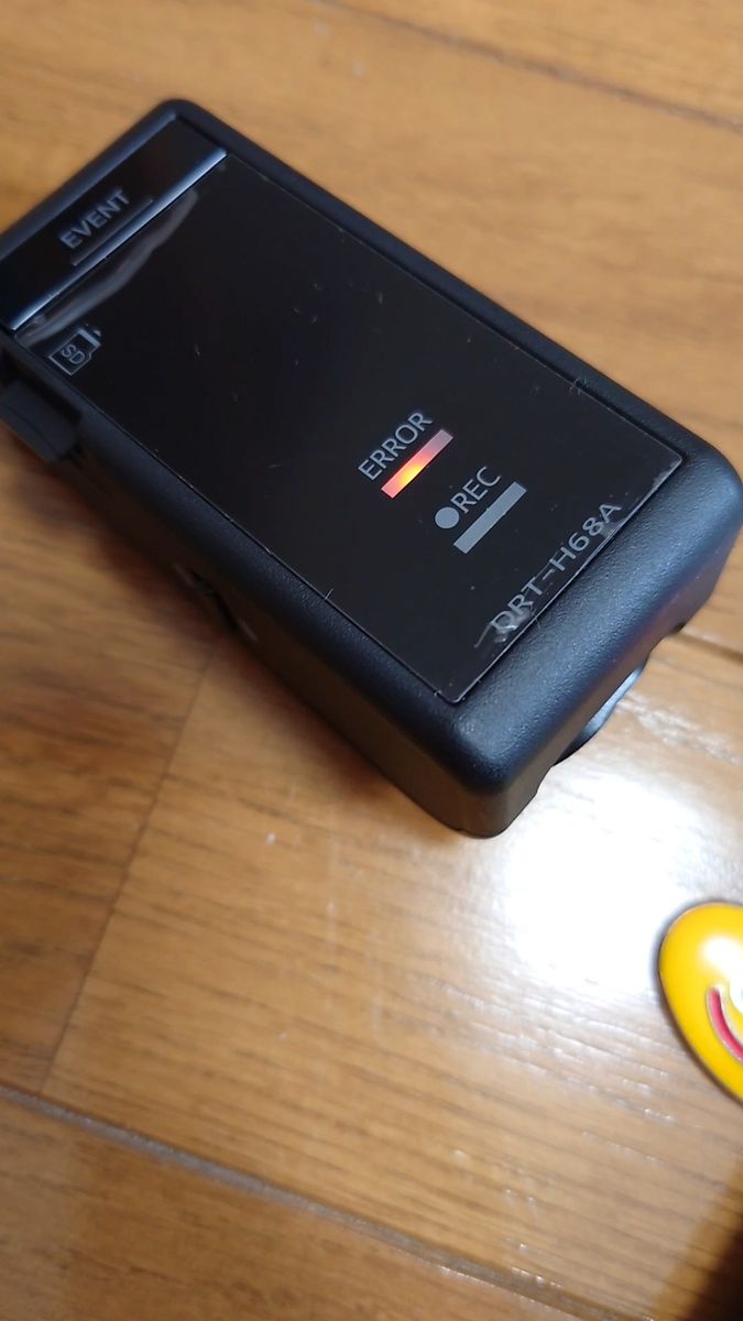 ①トヨタ純正 / カメラ一体型ドライブレコーダー / DRT-H68A(086A3