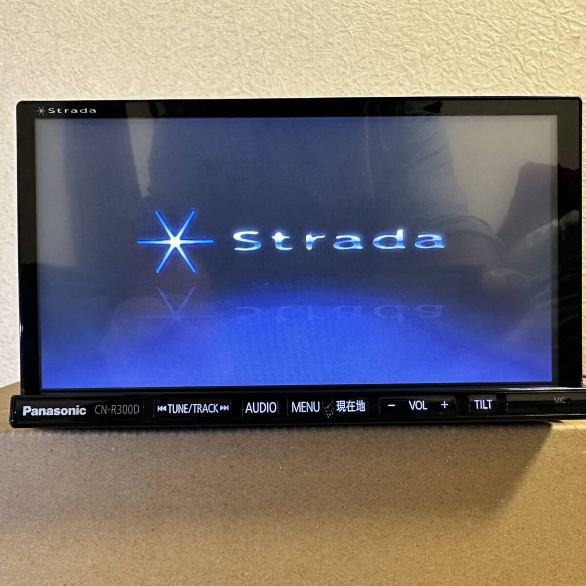 パナソニック ストラーダ メモリーナビゲーション CN-R300D デジタル