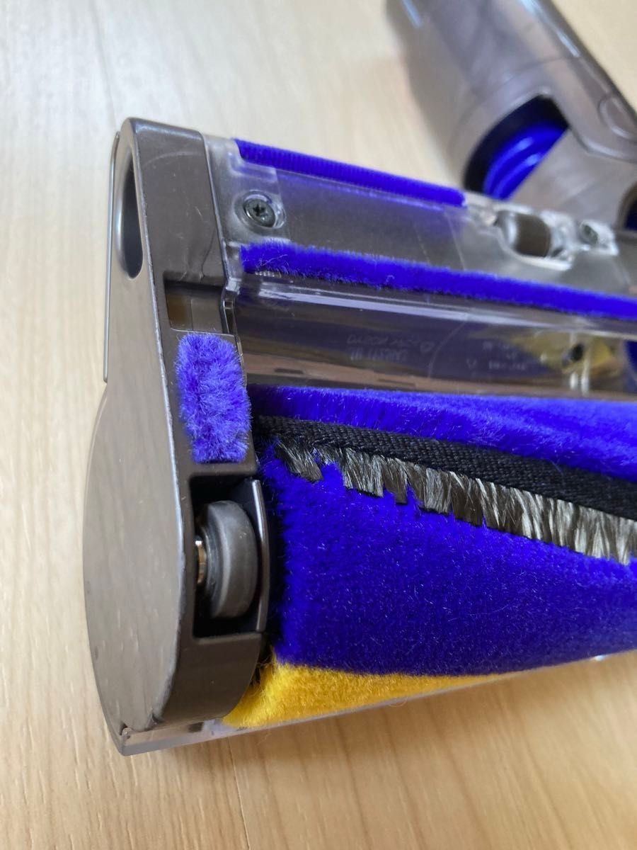 ダイソン掃除機 Dyson V12 SV20 レーザースリムヘッド 分解洗浄済み
