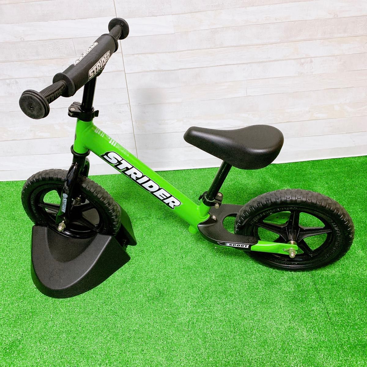 STRIDER ストライダー バランスバイク12 sport グリーン
