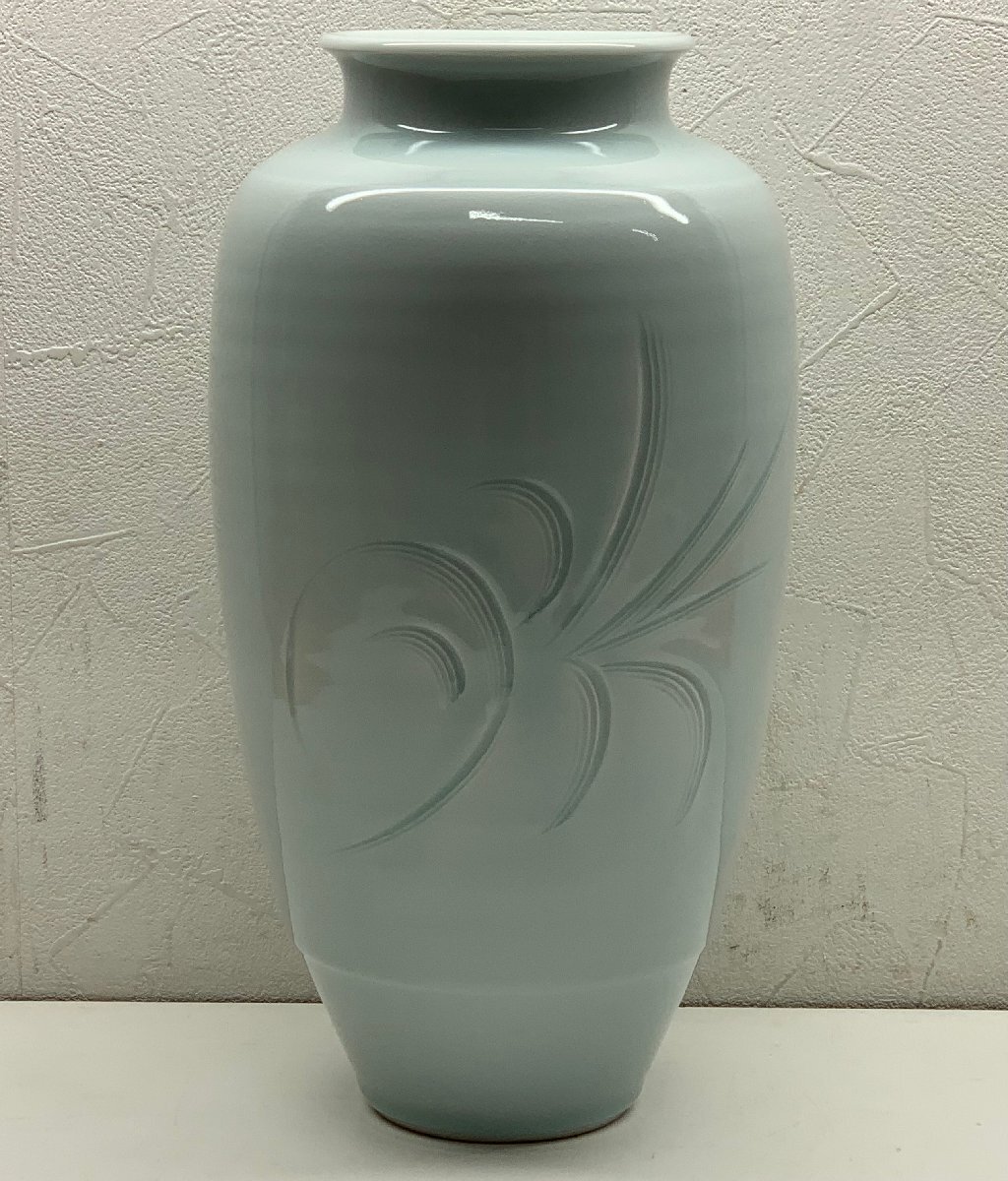 Yahoo!オークション - 【箱あり】砥部焼 哲山作 青磁 花瓶 花入れ 壺