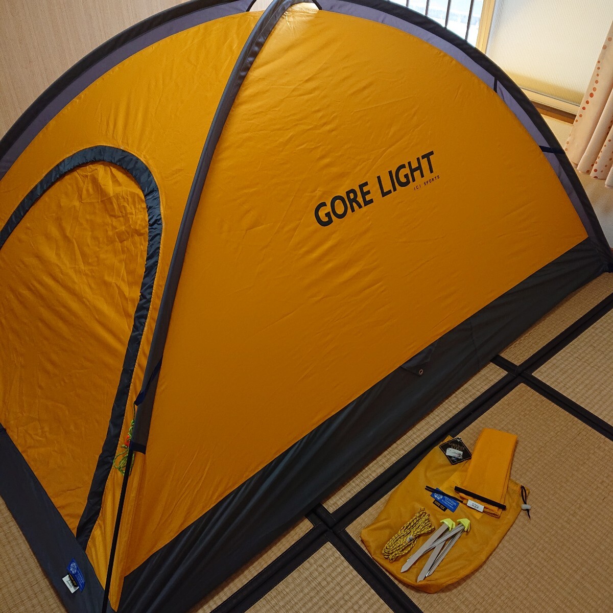 ICI 石井スポーツ ゴアライトテント GORE LIGHT 2～3人用 / GORE TEX