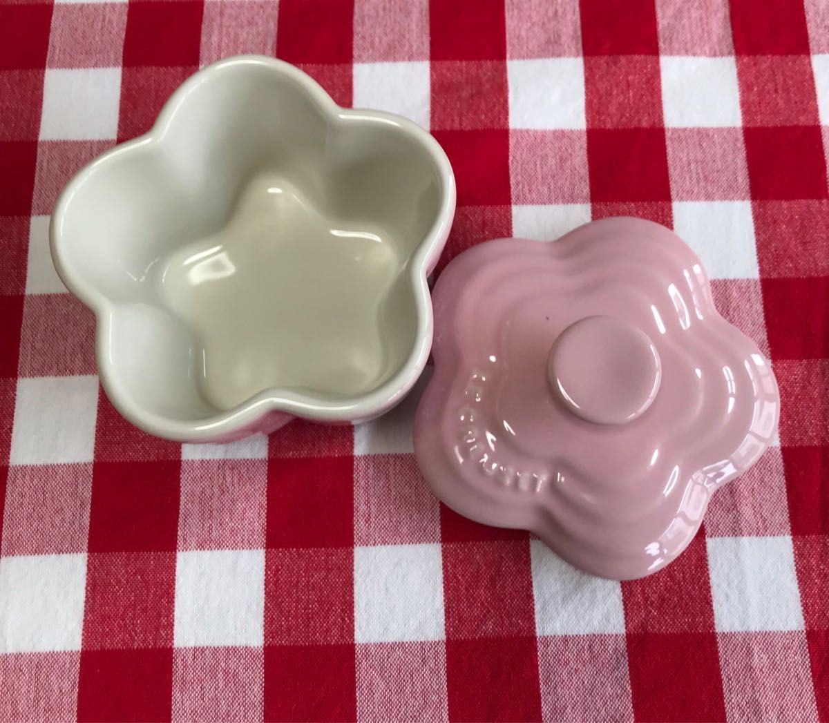 新品】ル・クルーゼ ラムカン・フルール(S・フタ付き) アンティーク