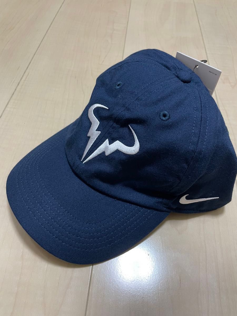希少品】ナイキナダルキャップテニスブルー日本未入荷新品未使用