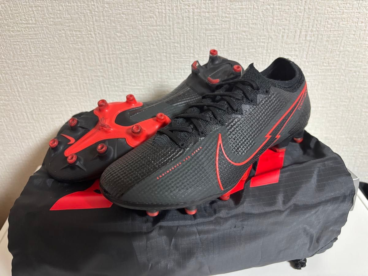 ナイキ サッカースパイク マーキュリアル ヴェイパー13 エリート AG