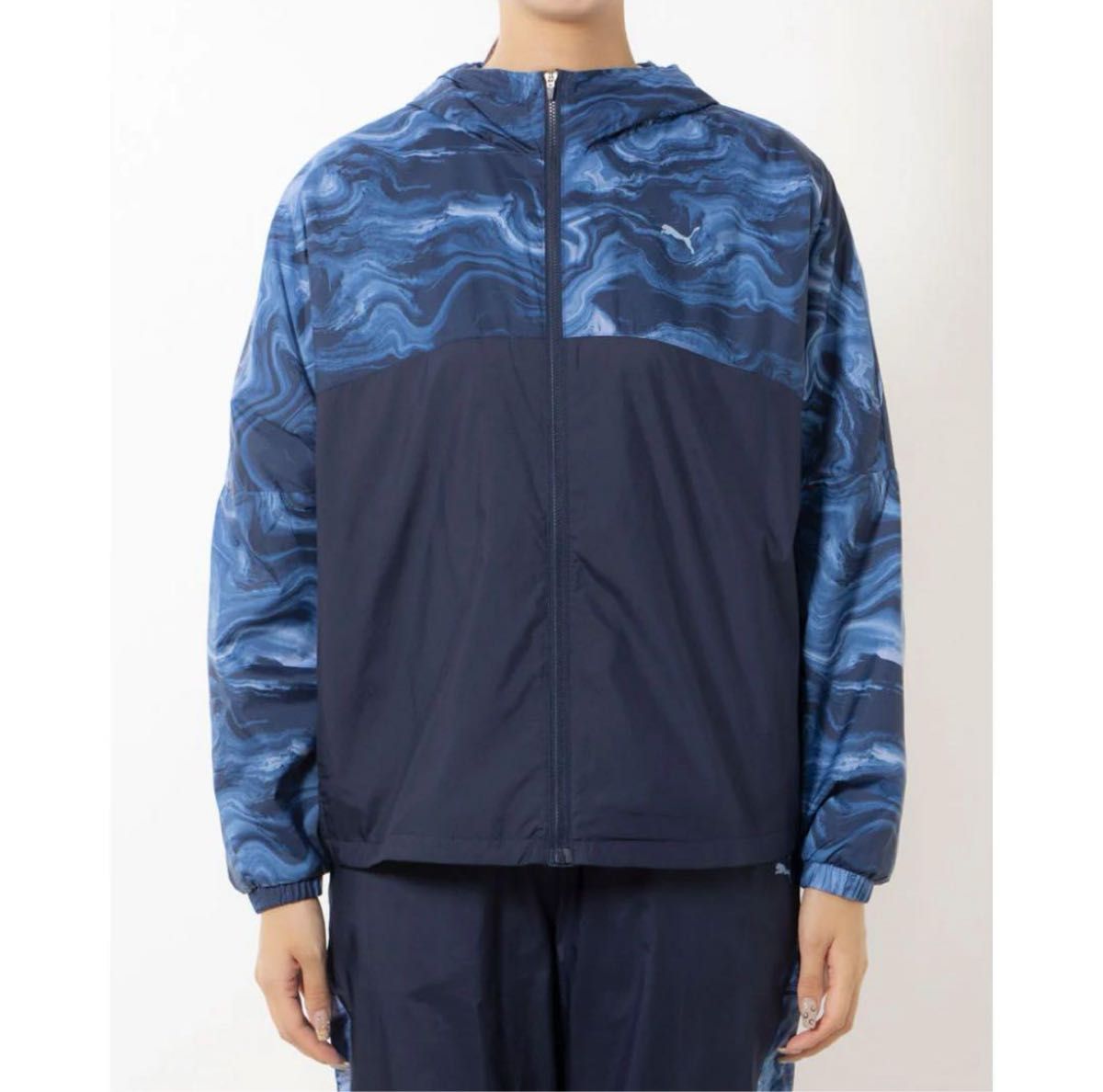 新品 PUMA レディース ウインドブレーカー 上下セット 撥水 ネイビー M