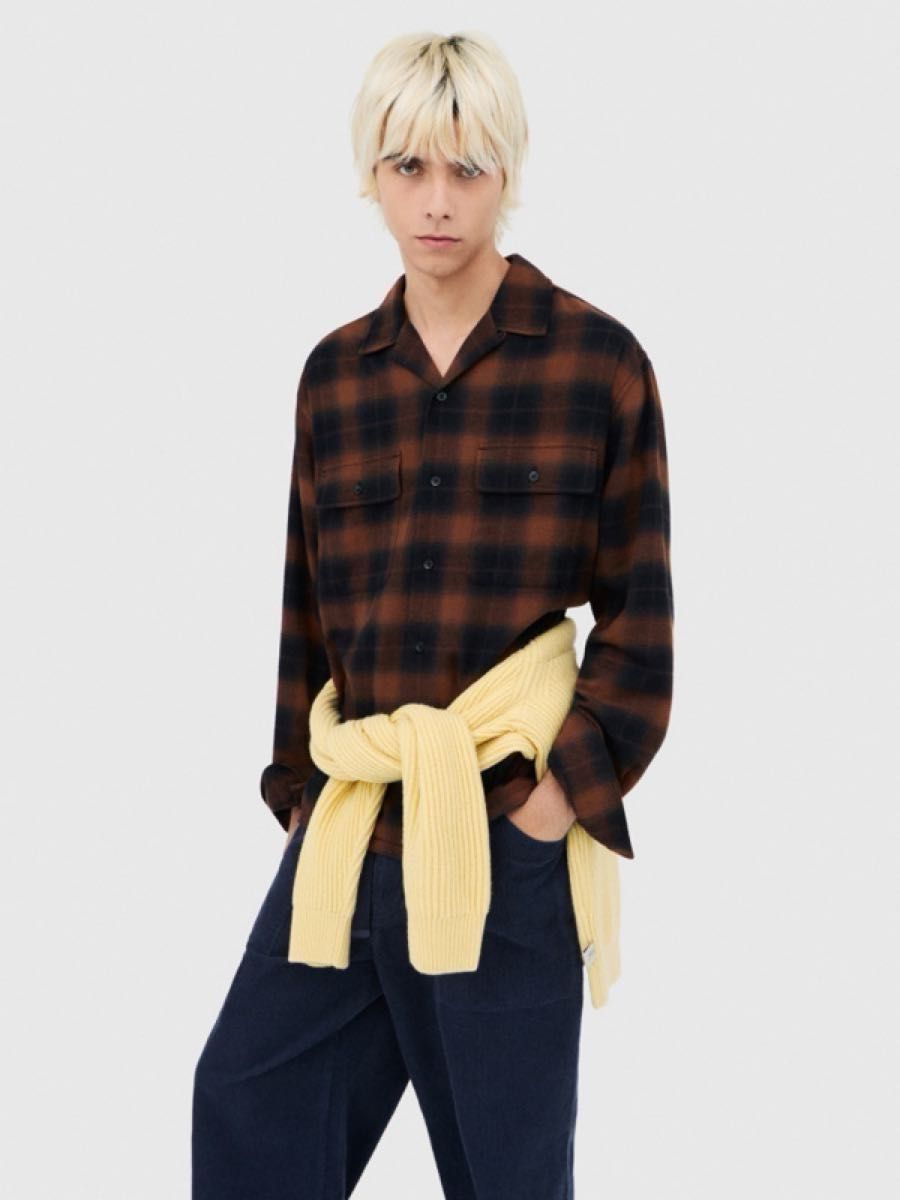 新品 UNIQLO and JW ANDERSON ブラッシュドコットンオーバーサイズ