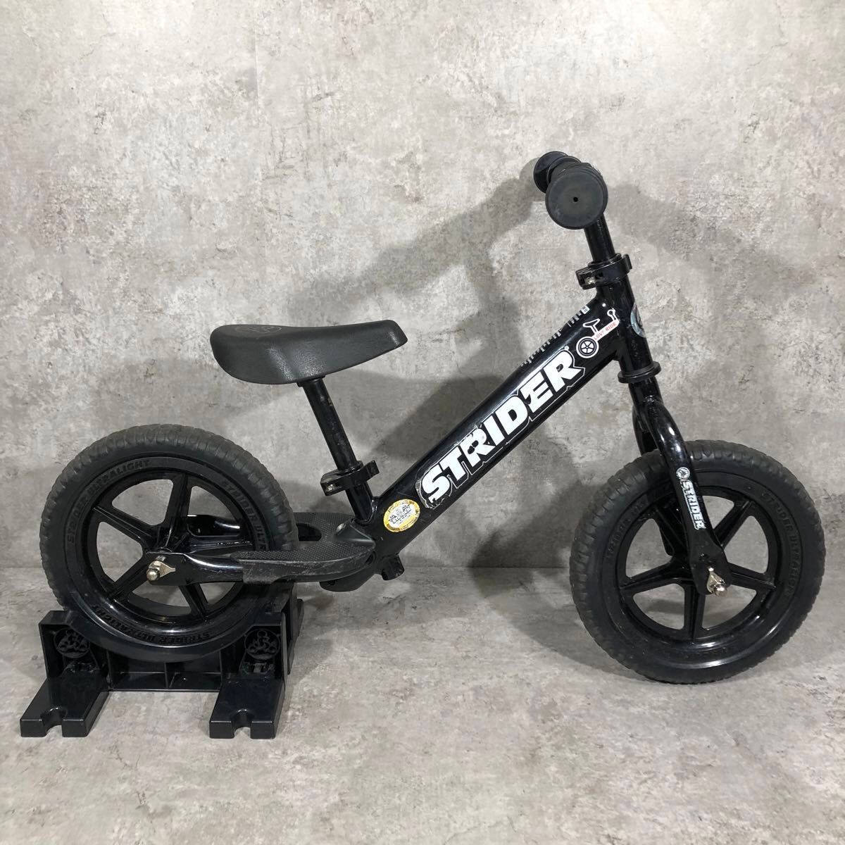 STRIDER SPORT ストライダースポーツ ブラック 黒 バランスバイク