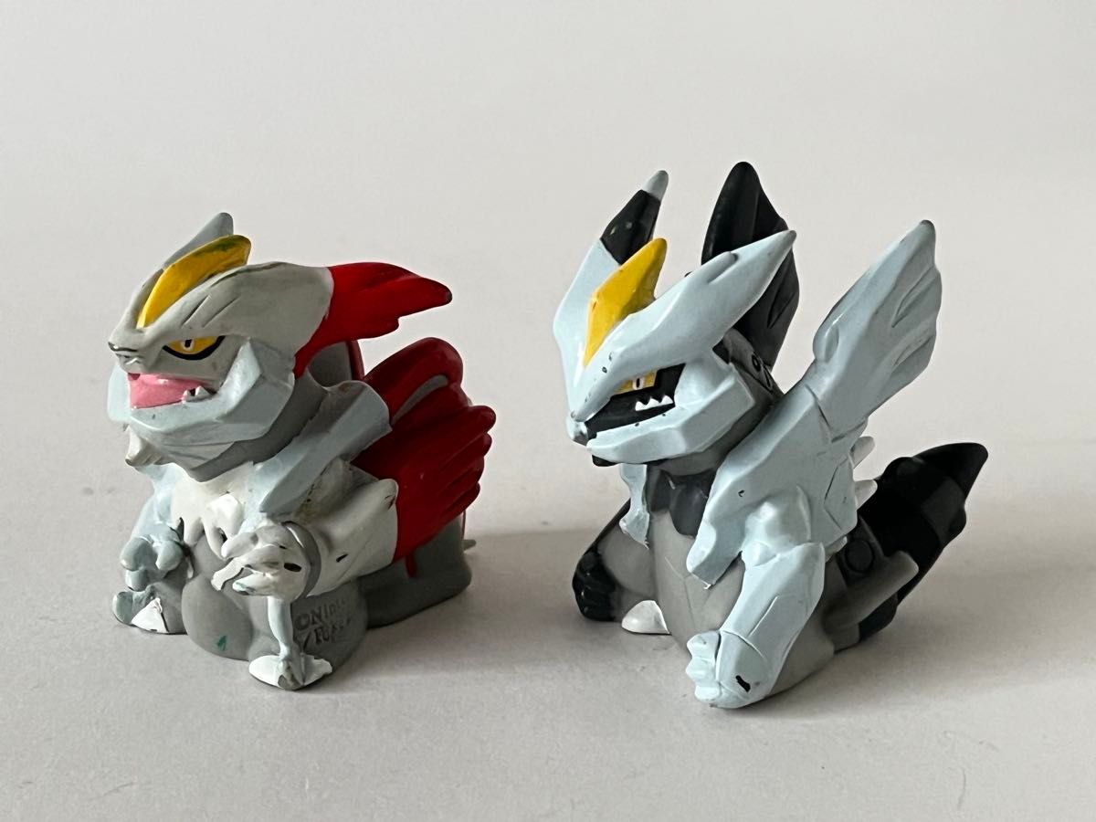 ポケモン ソフビ指人形 2個セット ホワイトキュレム ブラックキュレム