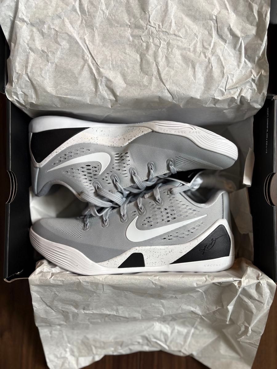 コービー9 新品 Nike Kobe 9 Elite Low Protro グレー28 5 バッシュ