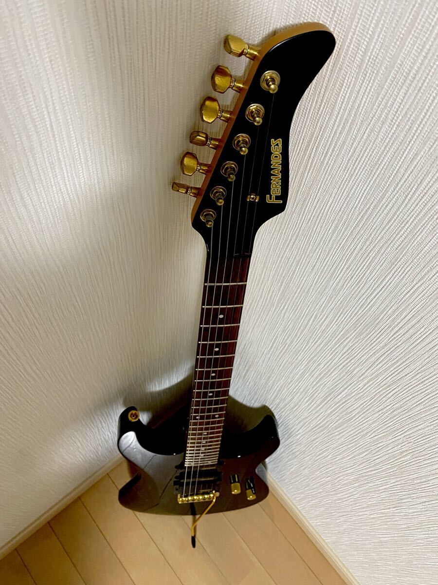 Fernandesフェルナンデス ブラック黒xゴールドパーツ24フレットSSH仕様