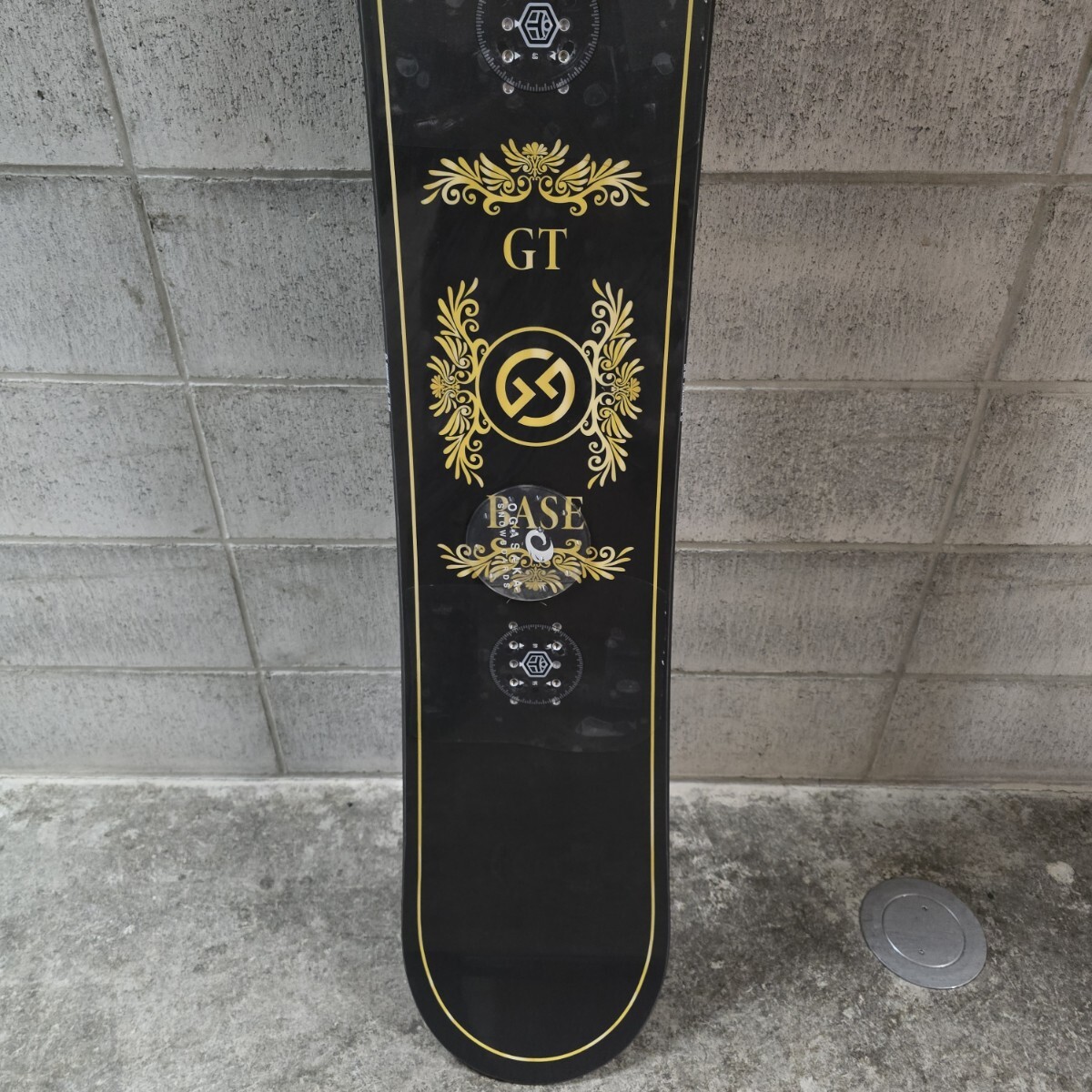 GT snowboards ジーティースノーボード 配送 BASE 150㎝ ベース こ