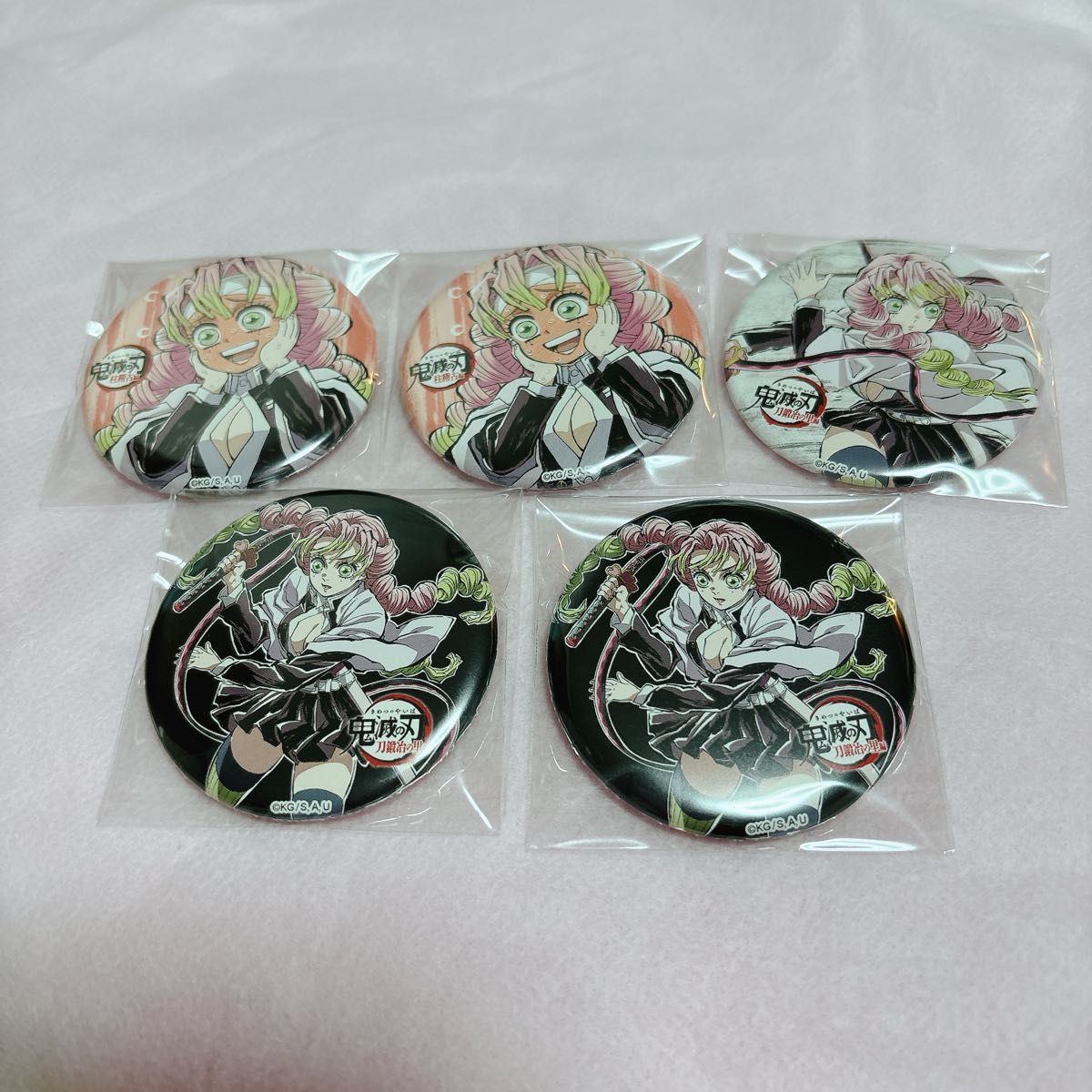 鬼滅の刃 全集中展 幕間画缶バッジ 伍(甘露寺蜜璃) 5点セット 鬼滅の刃