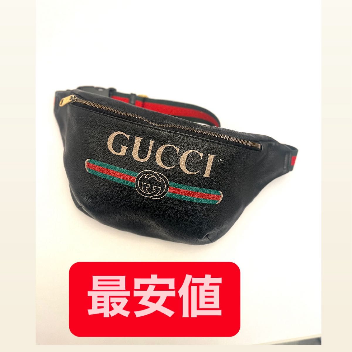 GUCCI 赤 ボディバッグ ロゴプリント ウエストポーチ レザー GUCCI 赤