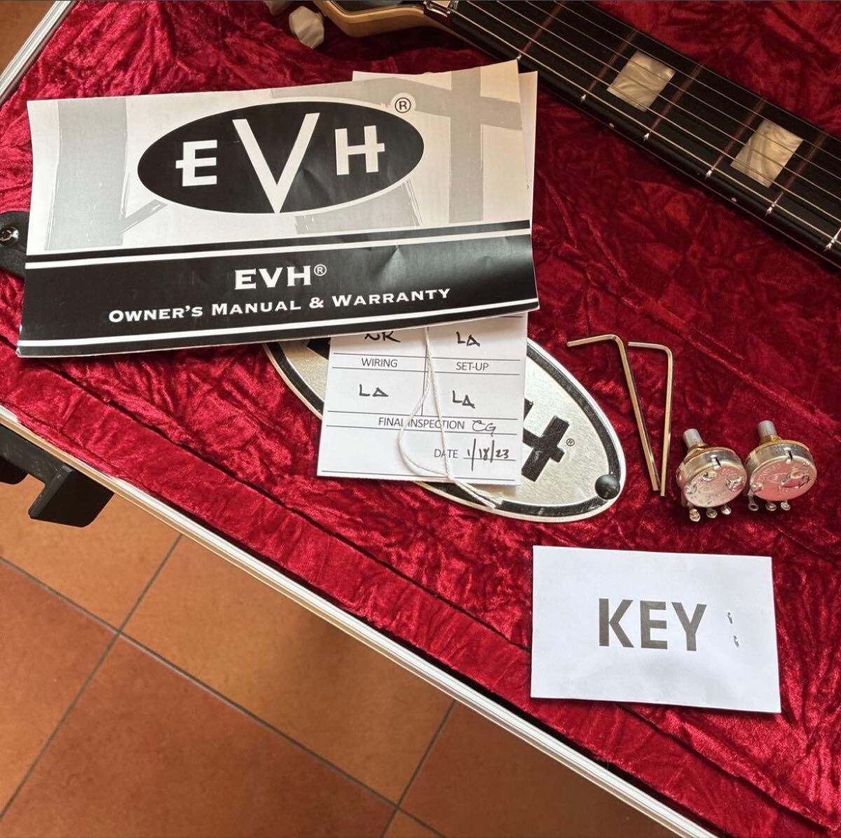 EVH Wolfgang USA Ivory エボニー指板 2023年製美品｜Yahoo!フリマ（旧