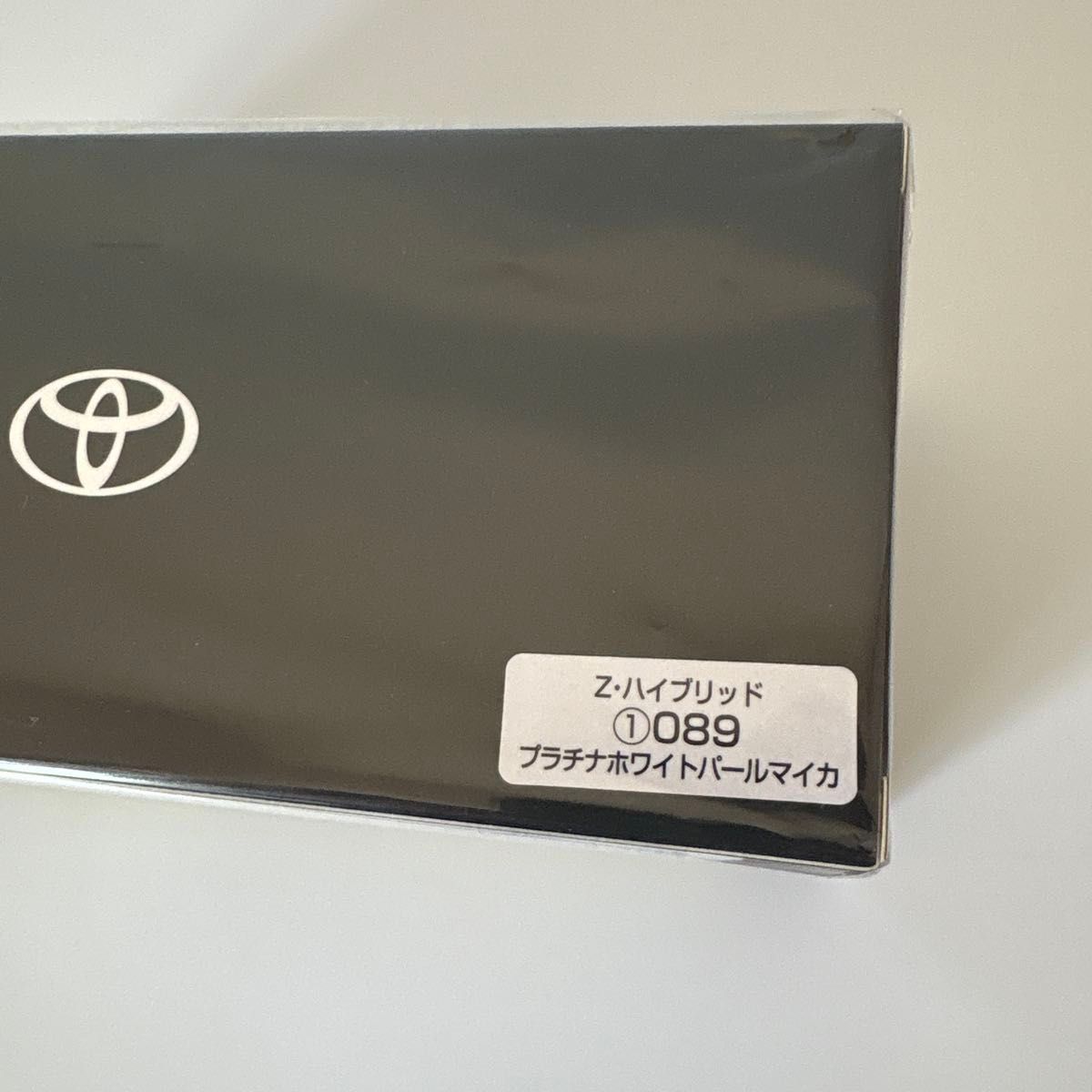 トヨタ 新型RAV4 ミニカー カラーサンプル プラチナホワイトパール