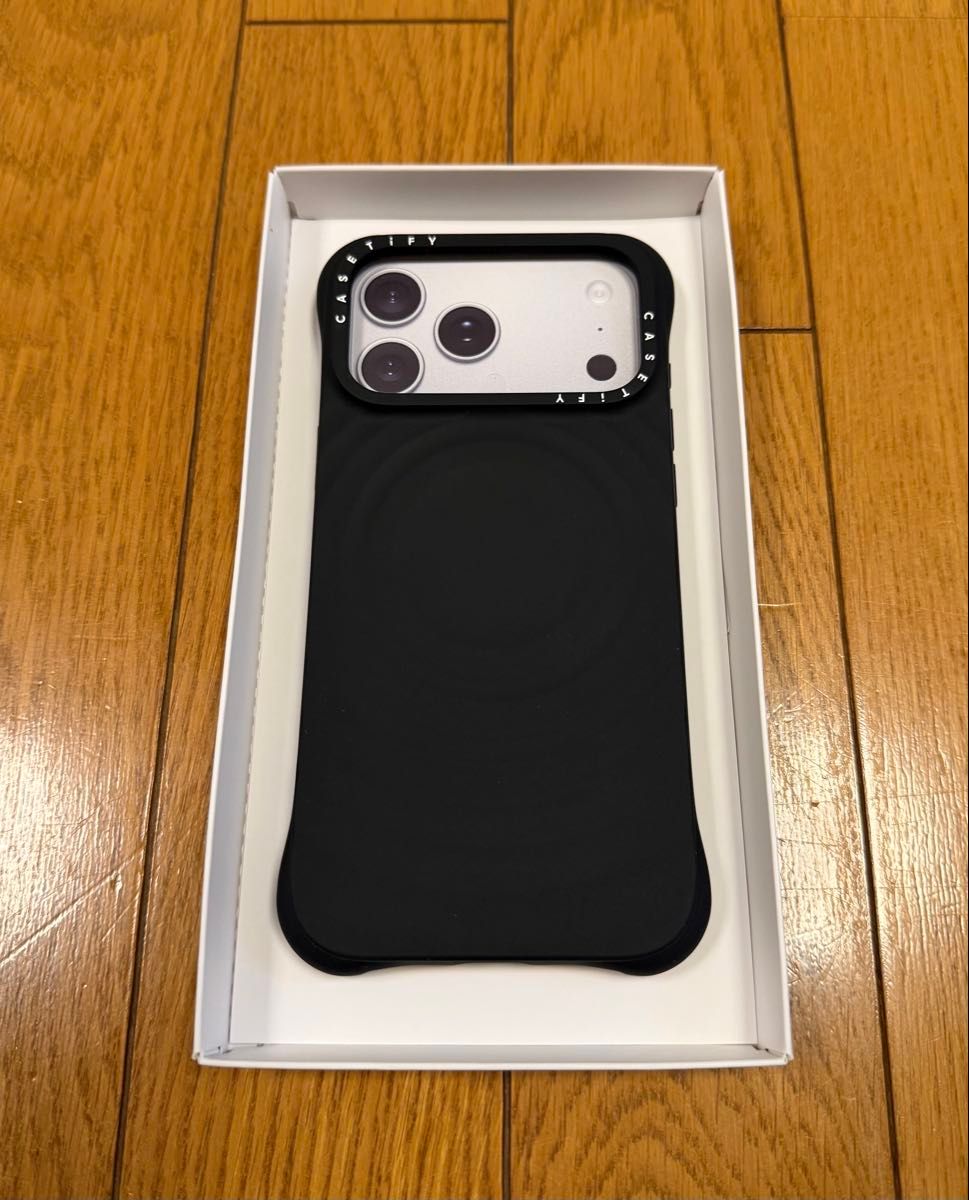 CASETiFY iPhone 17 Pro Max ウェーブ シリコンケース ブラック｜Yahoo