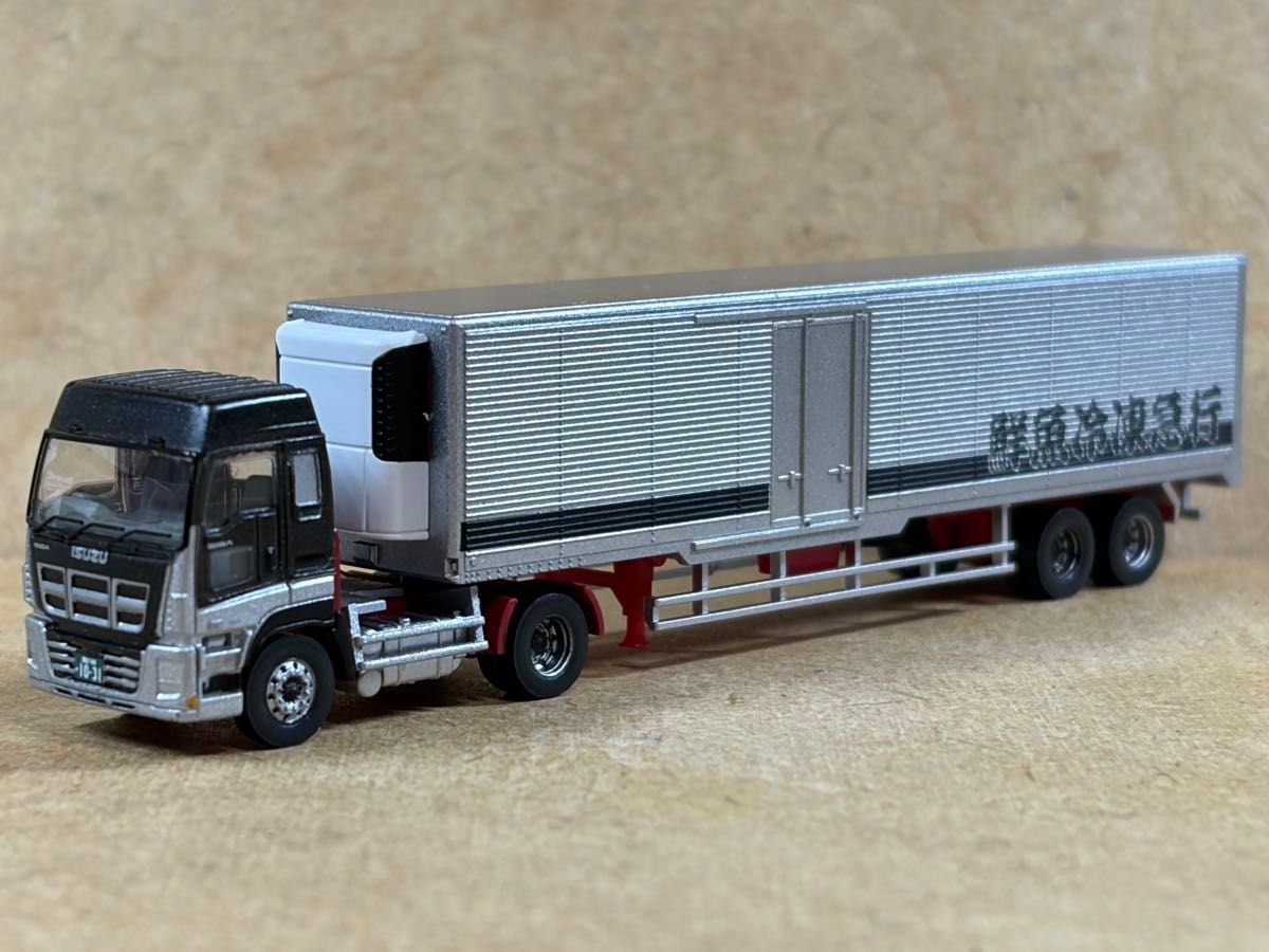 トミーテック トレーラーコレクション 9弾 086【 いすゞ ギガ + 冷凍
