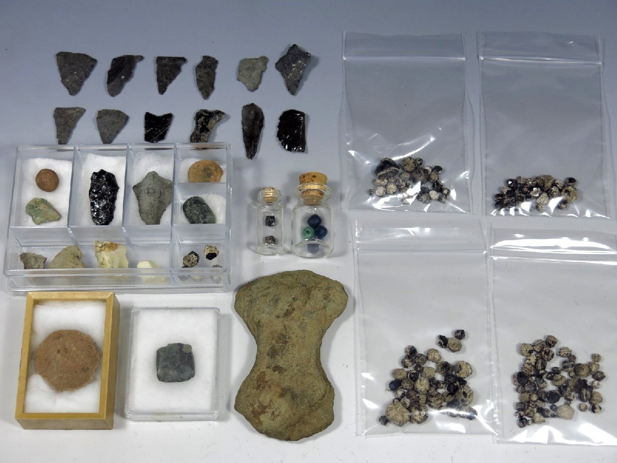 海】石器時代 矢尻 打製石器 黒曜石 縄文時代 イグアノドン化石骨
