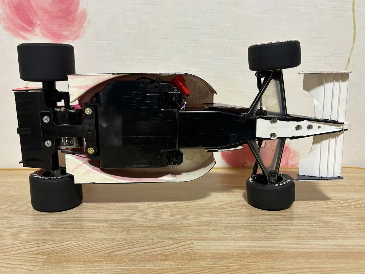 送料無料 タミヤ マクラーレン ホンダ MP4/6 F1 ラジコン車体 TAMIYA