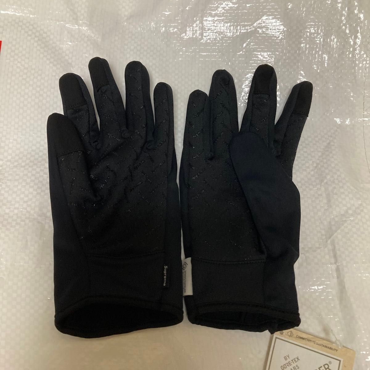 Supreme WINDSTOPPER Zip Gloves Blackシュプリーム ウインド