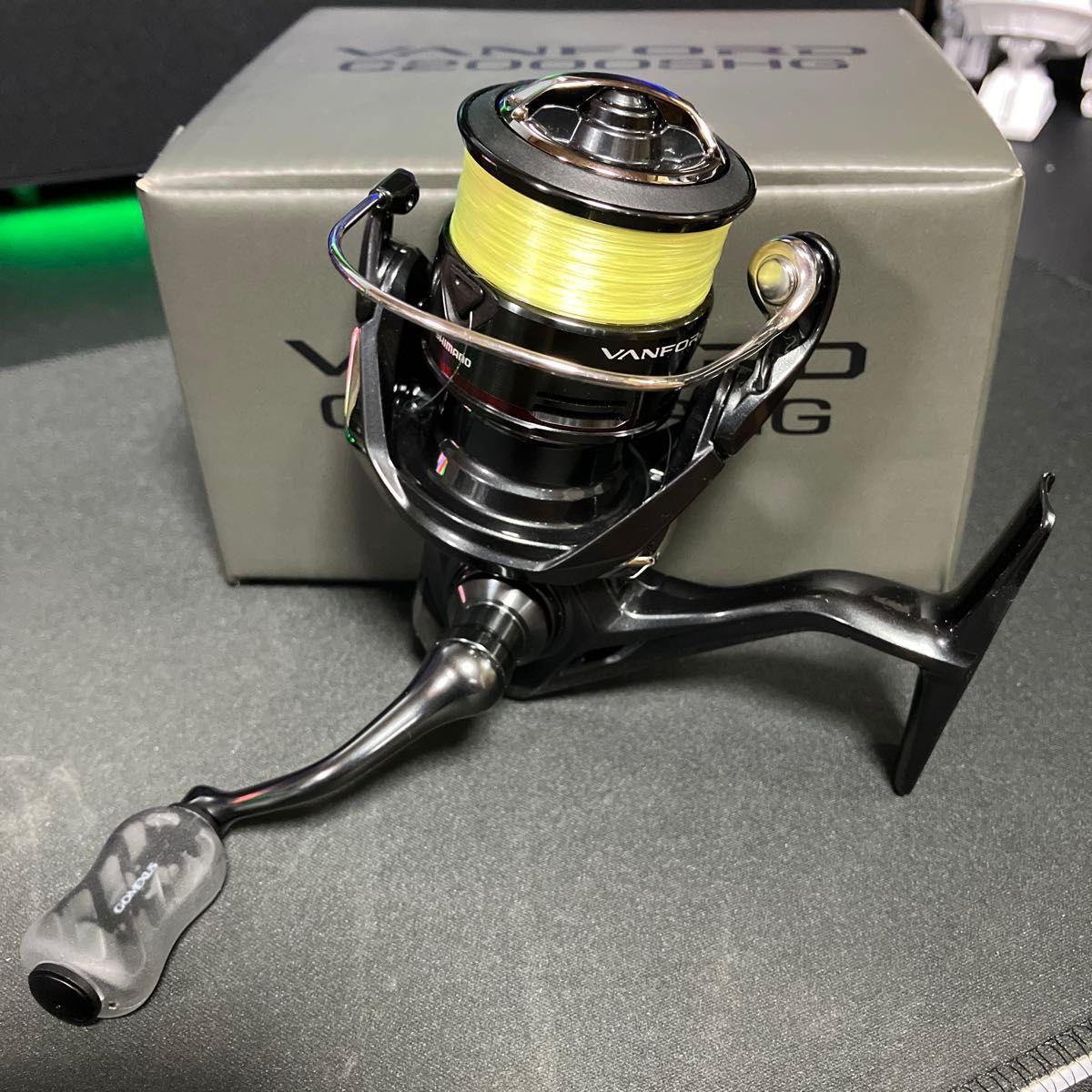シマノ 24 ヴァンフォード C2000SHG ベアリング追加 ラインローラー