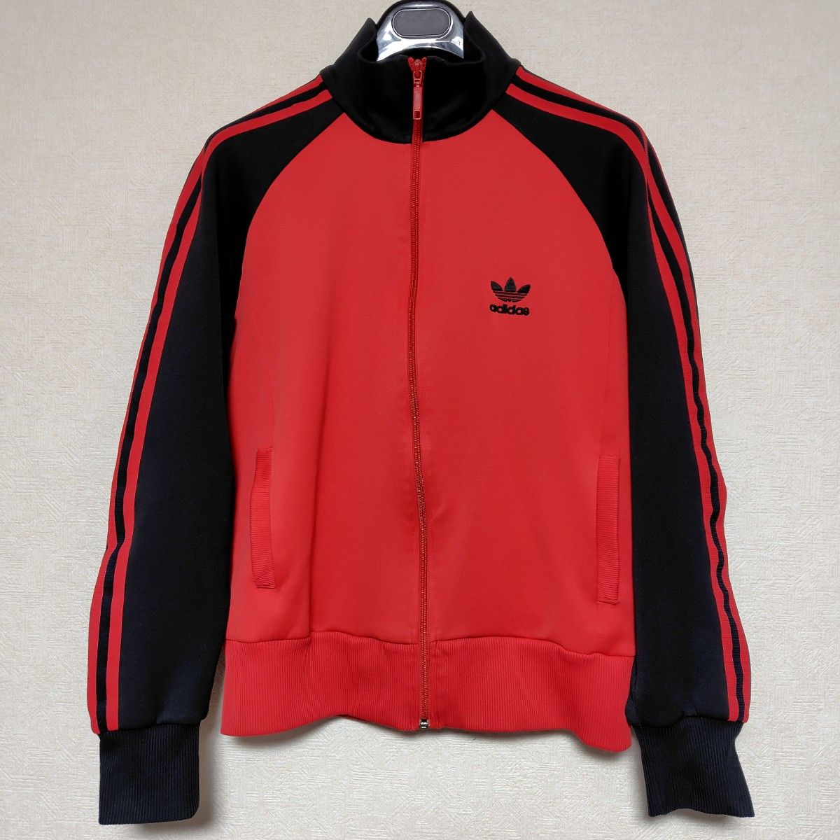adidas アディダス 万国旗タグ 刺繍ロゴ ヴィンテージ トラック