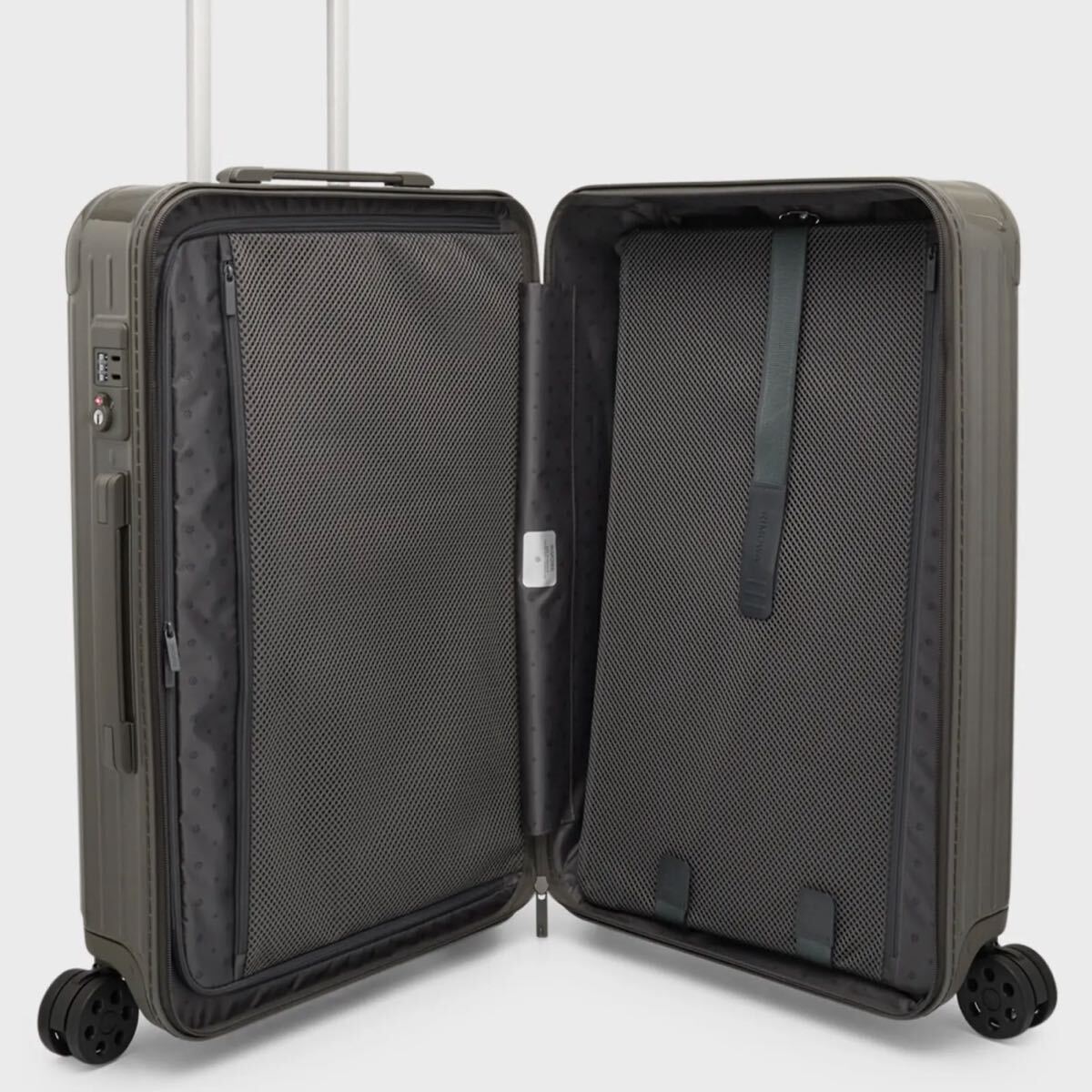 RIMOWA リモワ Essential エッセンシャル Check-in M スレート グレー