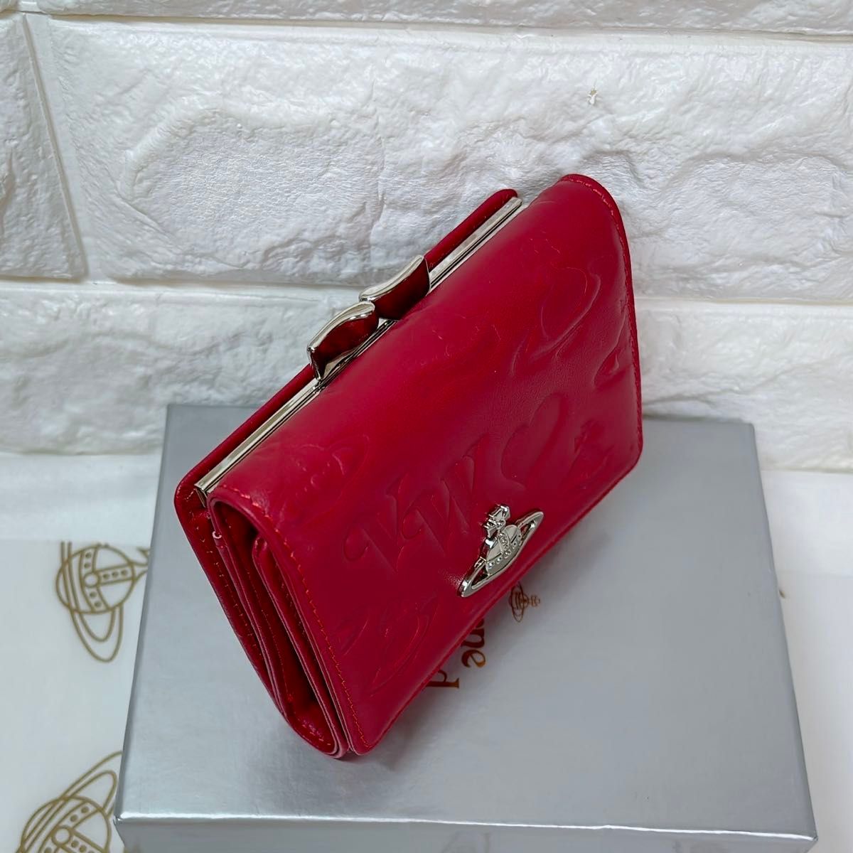 ショッパー付 新品】ヴィヴィアンウエストウッド 財布 三つ折り財布