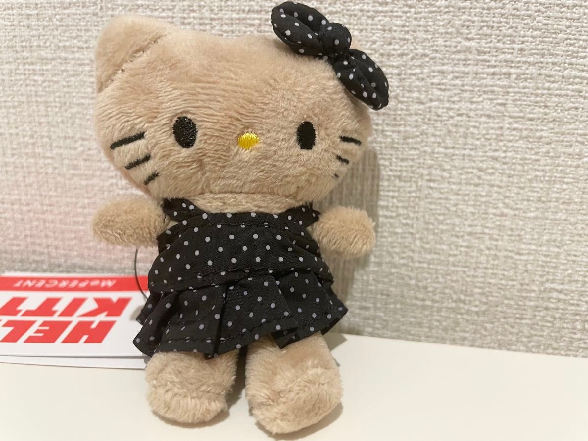 me% ローリーズファーム 日焼けキティ ぬいぐるみ キーホルダー 黒