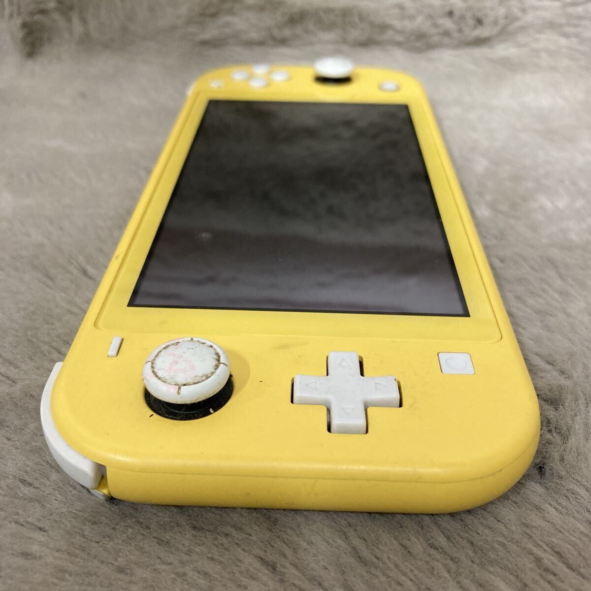美品・動作確認済み】Switchライト（イエロー）スティックカバー