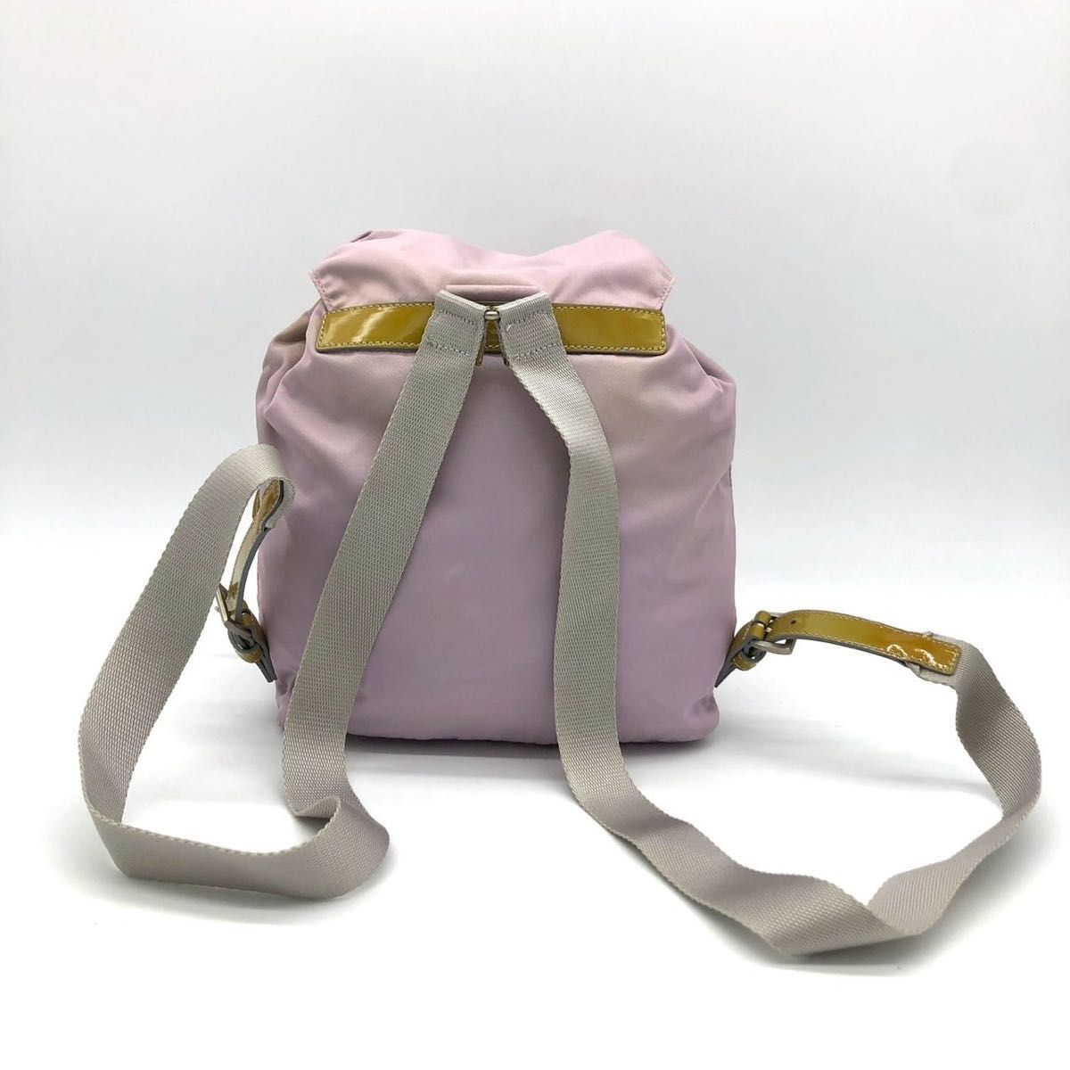 希少色プラダPRADA ナイロンリュックバッグパックピンク三角ロゴ