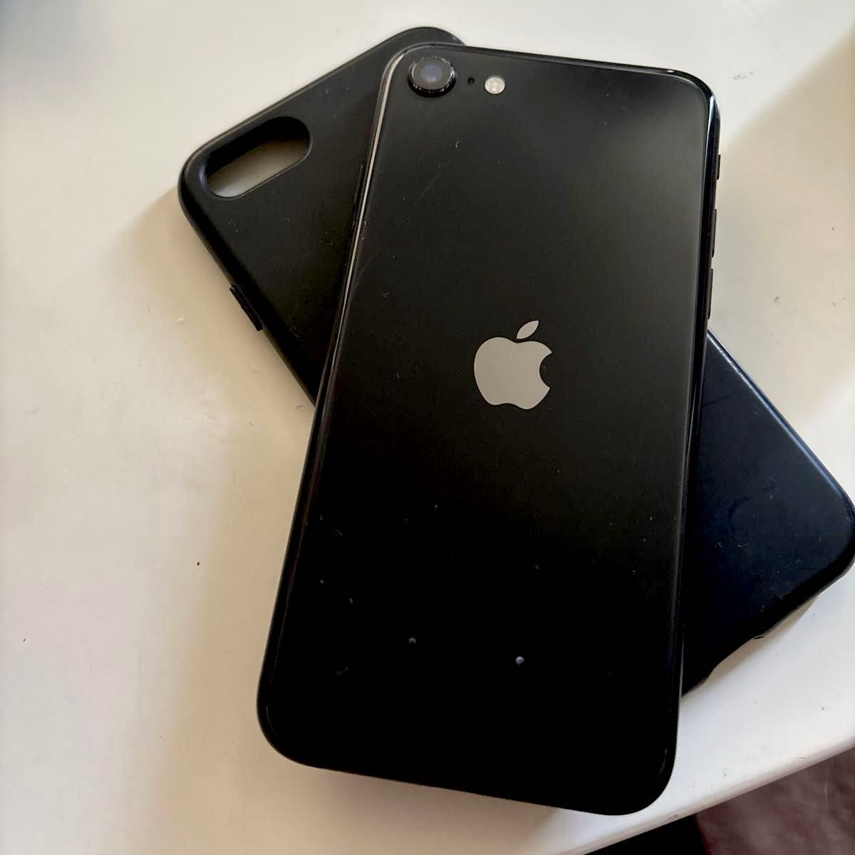 iPhoneSE第2世代（SE）ブラック64GB 人気 iPhone SE (第2世代)｜価格