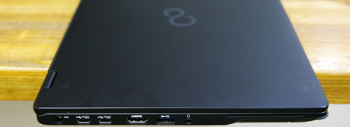 富士通 U9312X/J FMVU45024 Core i5 1245U/8GB/SSD256GB/13 3型フルHD