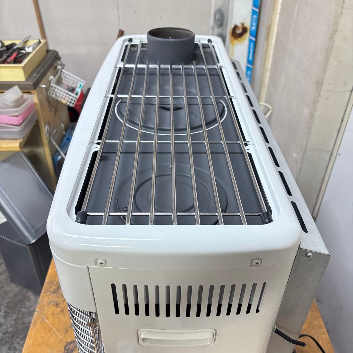床暖房煙突式石油ストーブ コロナ 2023年分解整備済み｜Yahoo!フリマ