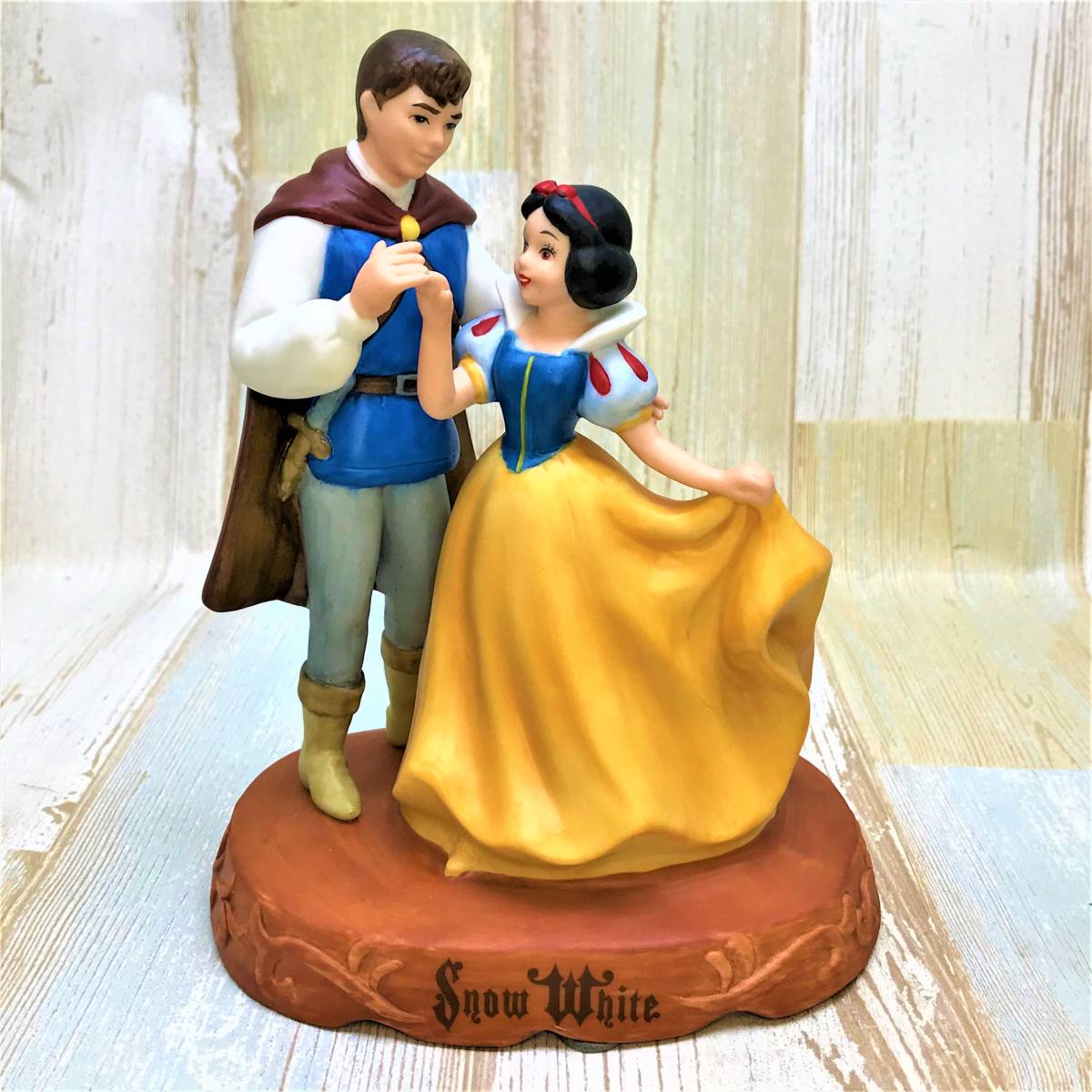 Yahoo!オークション - レア 白雪姫と七人の小人 Snow White チャーミン