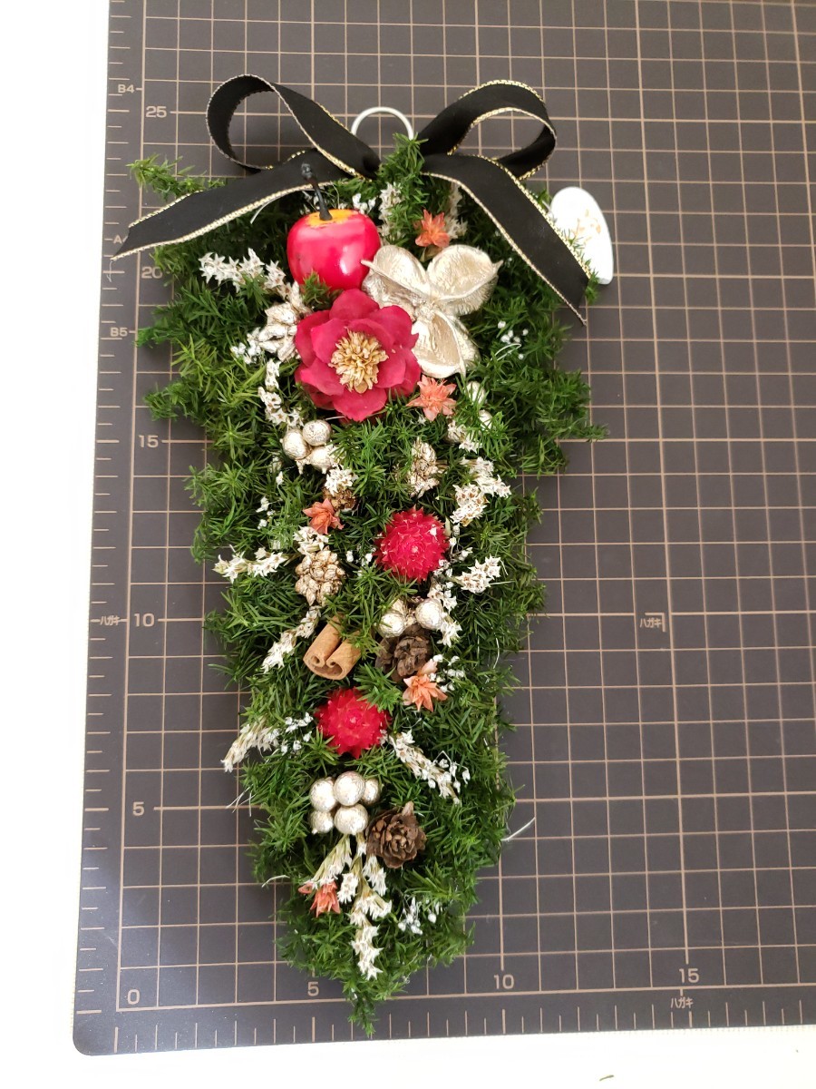 リンゴの縦型リース クリスマスリース スワッグ ガーランド 壁飾り M