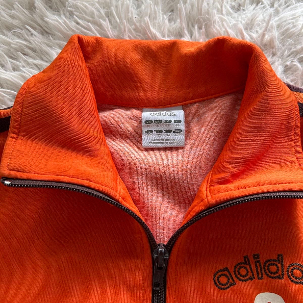 希少・極美品 adidas トラックジャケット オレンジ×茶 3番 刺繍 M相当